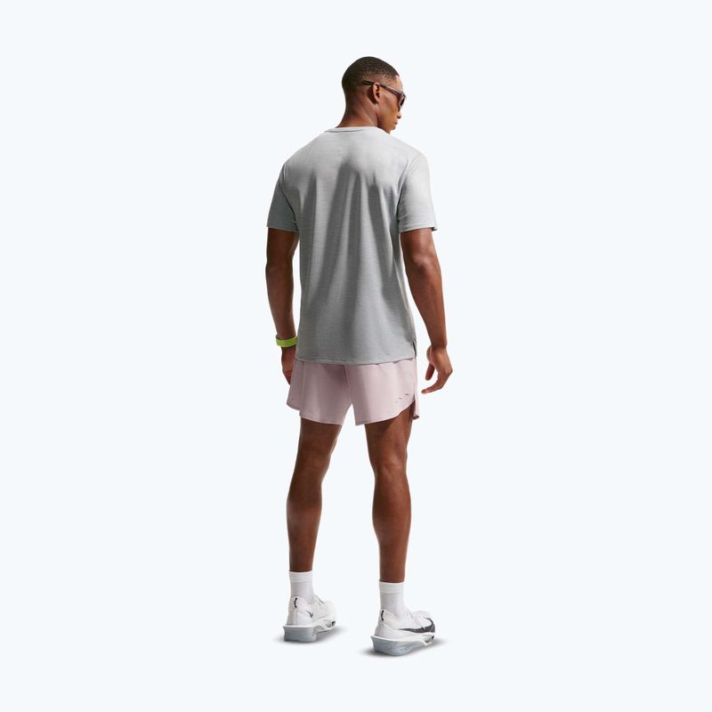 Vyriški bėgimo šortai Nike Stride Dri-Fit Brief-Lined 7" particle rose 3