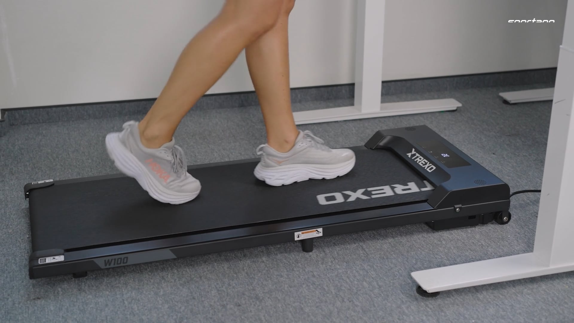 Elektrinis bėgimo takelis XTREXO Walking Pad W100 juodas